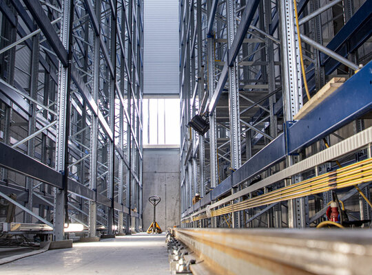 Installation new LTW-stacker crane Installation new LTW-stacker crane